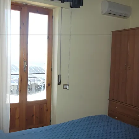 Отель Il Vulcano 3*