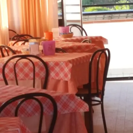 Отель Il Vulcano Тропея