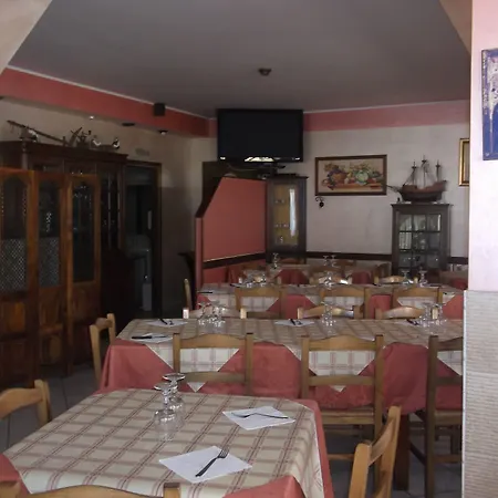 Отель Il Vulcano Тропея